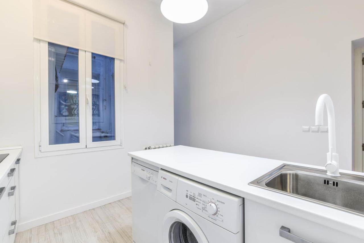 Apartamento Amplio Apartamento En Malasana Para 6 Personas